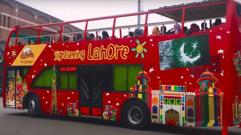 Sight Seeing BUs Lahore
