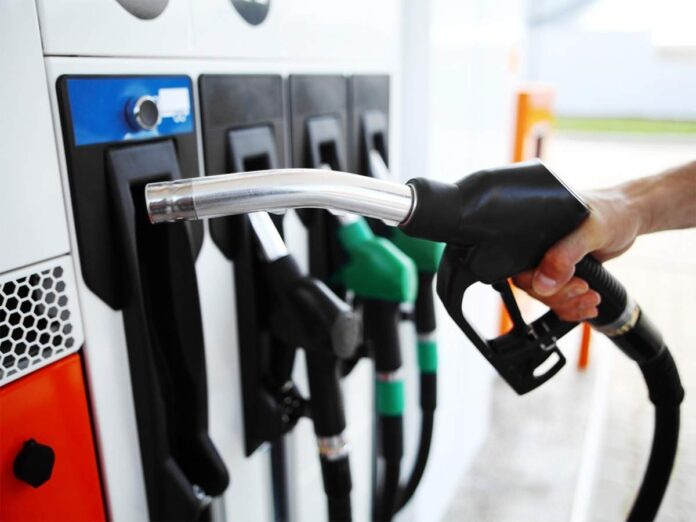 No Petrol Availability from July 5 in Pakistan, Petroleum Dealers Announce Nationwide