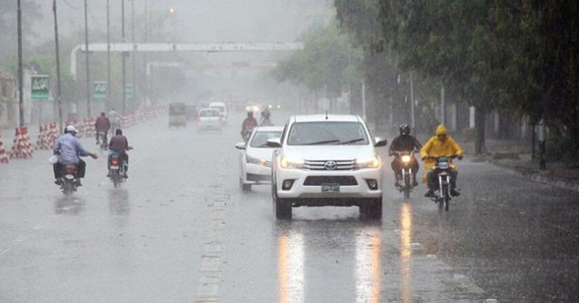 Monsoon Rain Spell in Lahore to Continue for 3 Days