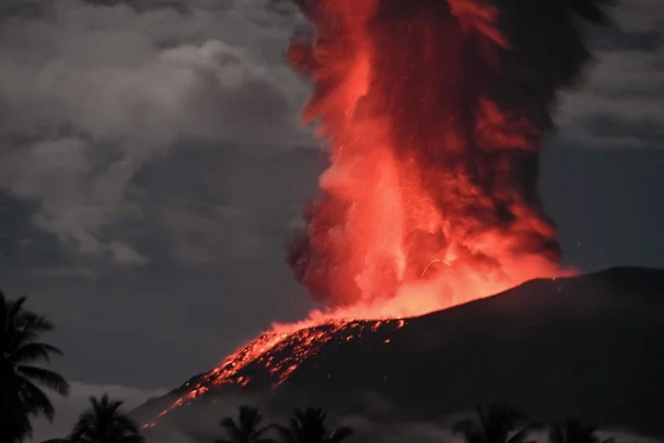 Thousands Evacuated as Mount Ibu Erupts in Indonesia